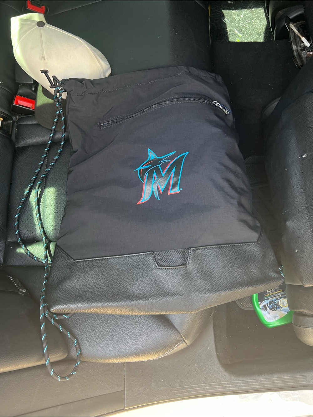 MLB Black Drawstring Backpack - Picture 2 of 4